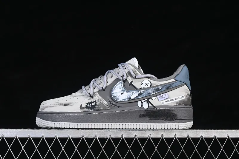 All categories Nk Air Force 1 Air Force series Nk Air Force 1 Low Air Force low-top Nike Air Force 1'07 Low "Alley Graffiti" Hand-painted graffiti Dark alley graffiti Air Force 1 low-top casual sneakers DB3310-333
